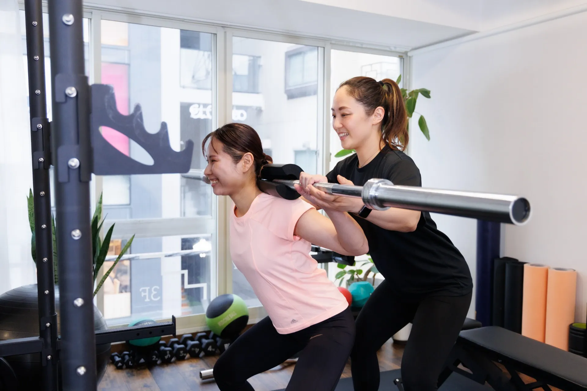 浮き輪肉を克服！中目黒で健康的にダイエット挑戦